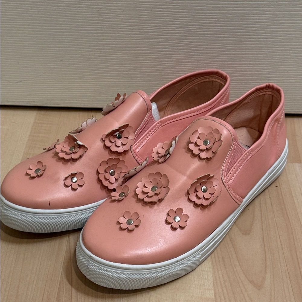 OLIVIA MILLER Breeze Pink Slip On Shoes size 10